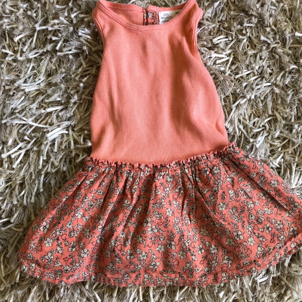 Cute and easy to wear Zara girls dress